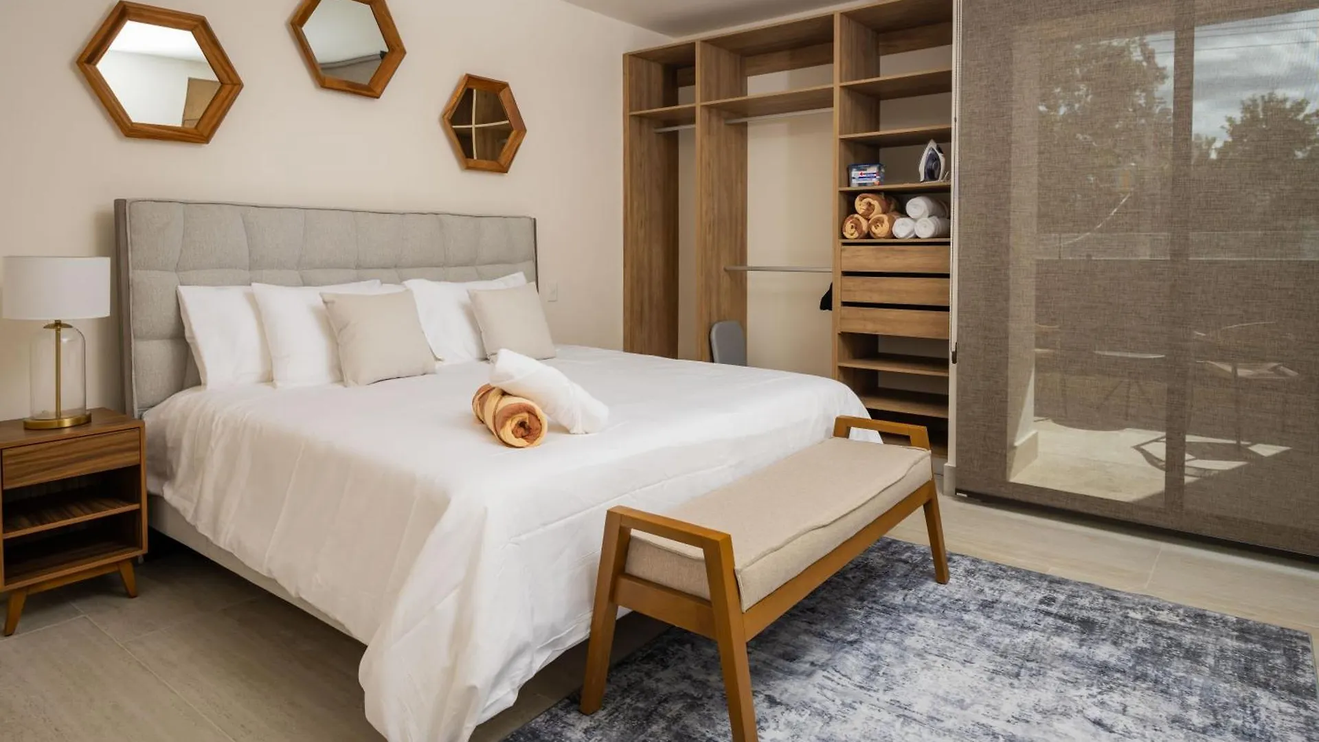 Cumbres Garden Luxury Apartments Cancun Mexico