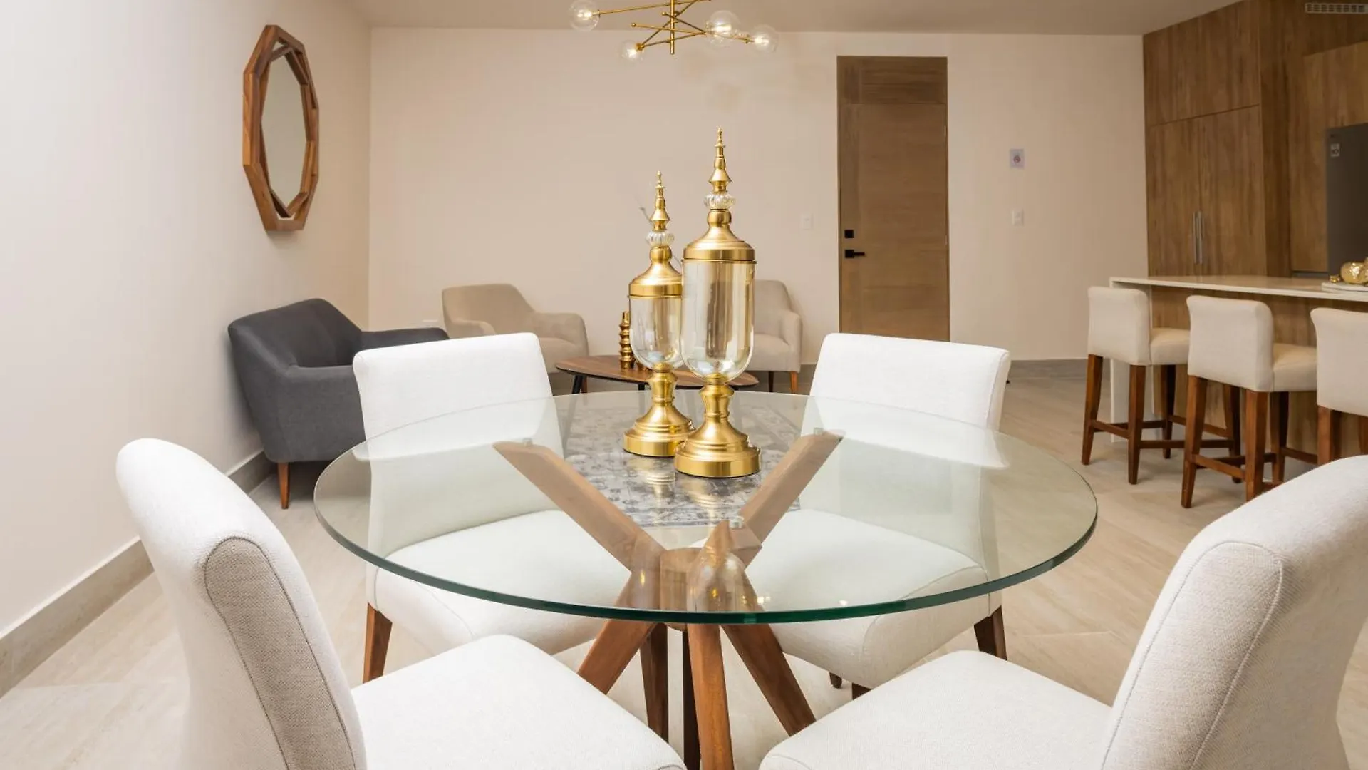 Cumbres Garden Luxury Apartments Cancun