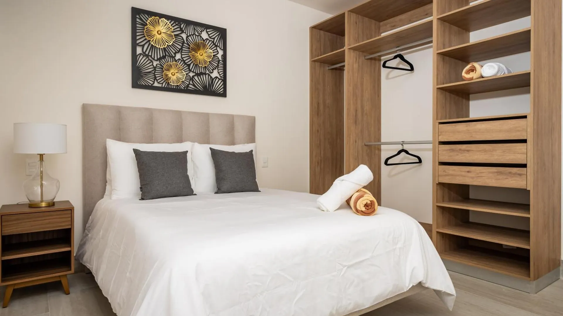 Cumbres Garden Luxury Apartments Cancun Aparthotel