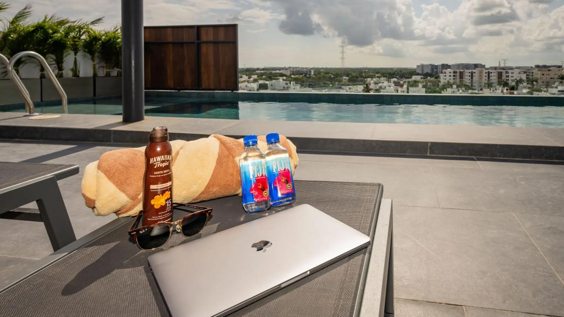 Cumbres Garden Luxury Apartments Cancun Aparthotel
