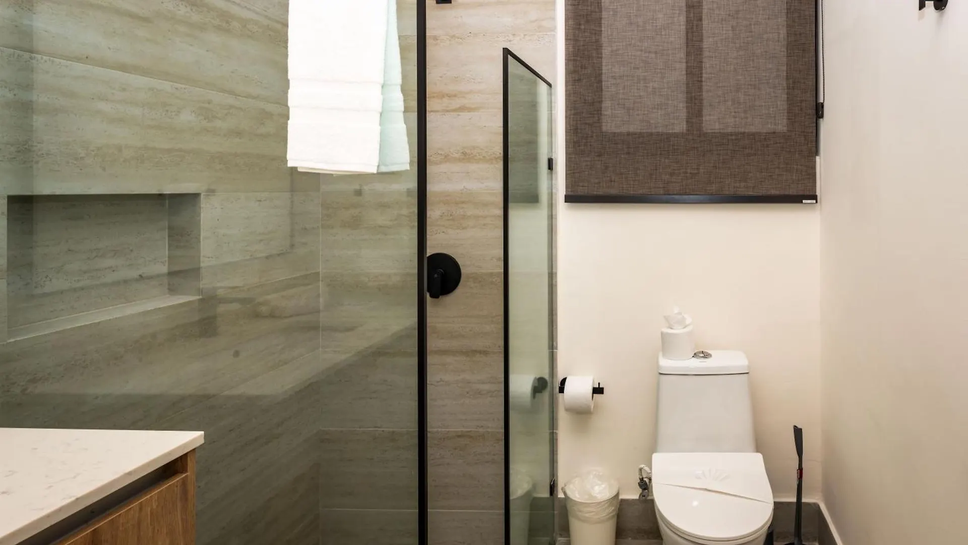 Cumbres Garden Luxury Apartments Cancun